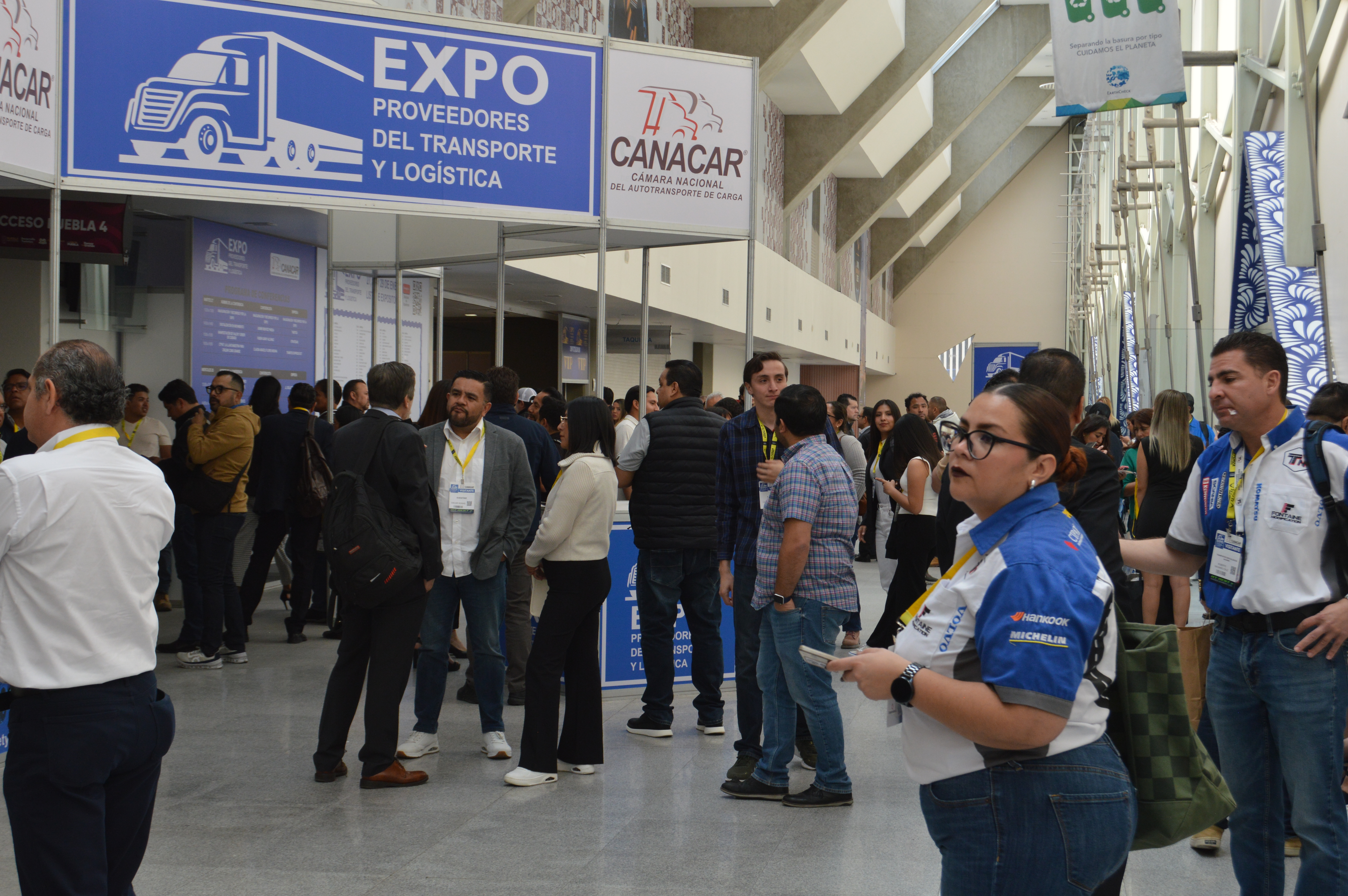 Acceso a la expo